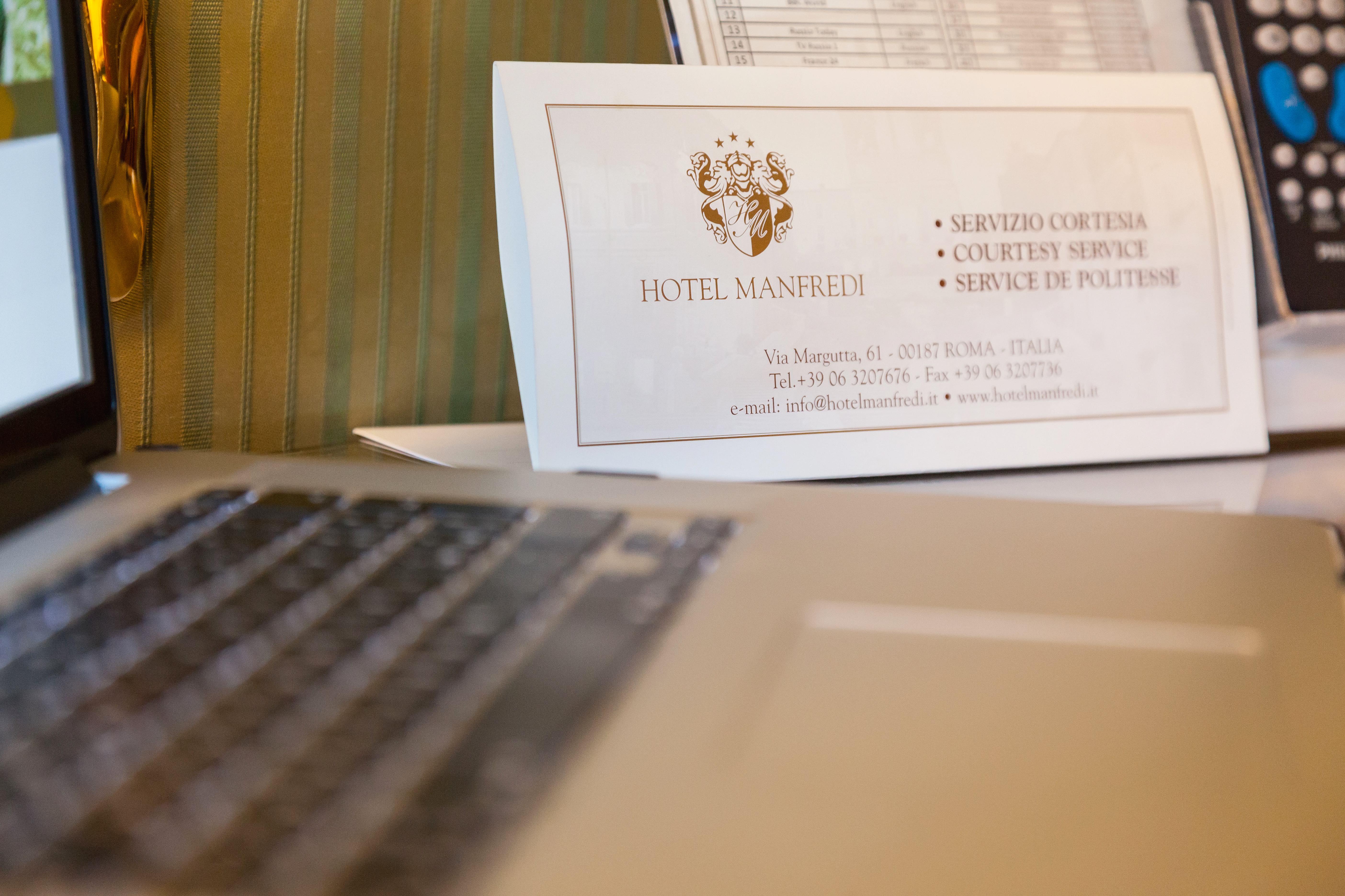 Hotel Manfredi Suite In Roma Exterior foto